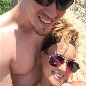 Meet your Posher, Caitlin